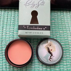 🖤NEW💕Body & Soul Eyeshadow